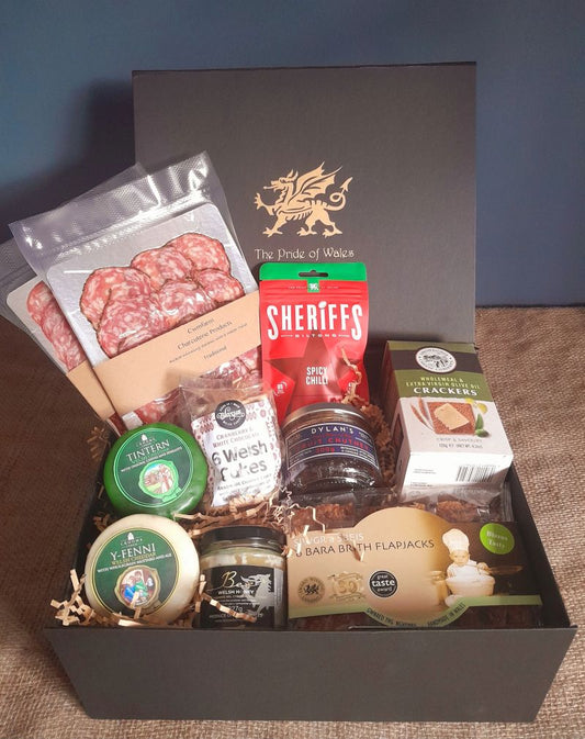 The Pride of Wales Miriam Boxed Hamper