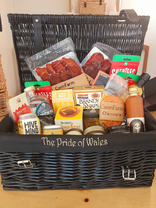 The Pride of Wales Stylish Hamper