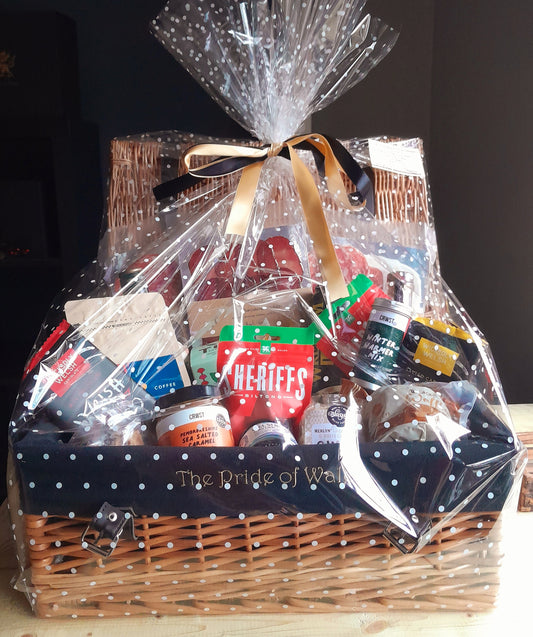 The Pride of Wales Stylish Hamper